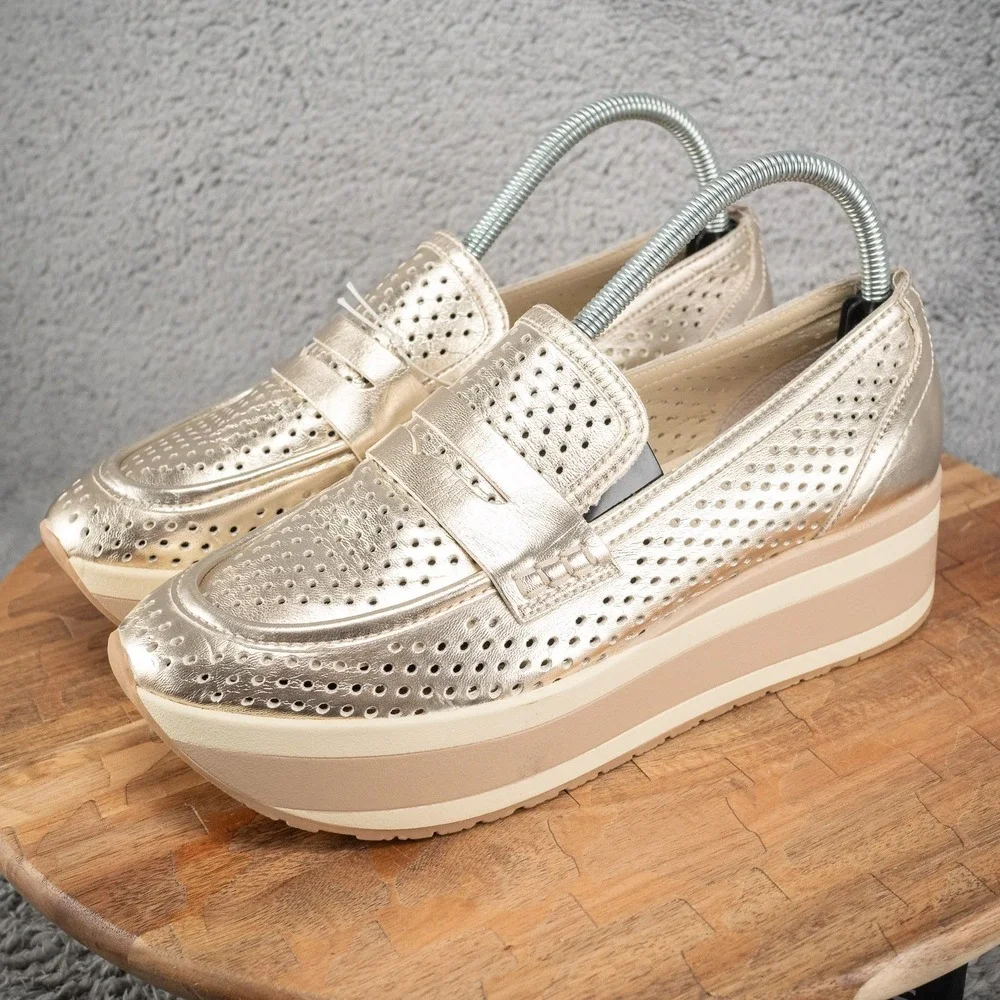 Dolce Vita Janine Slip-On Gold Metallic Perforated Wedge Size 9 Platform‎ Shoes